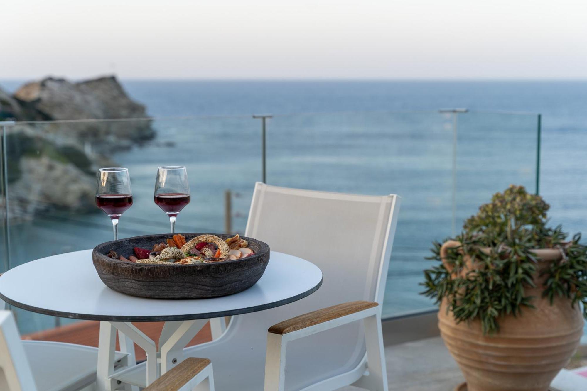 Amazing View Villa Aliki With Infinity Pool & Spa Лигарья Экстерьер фото