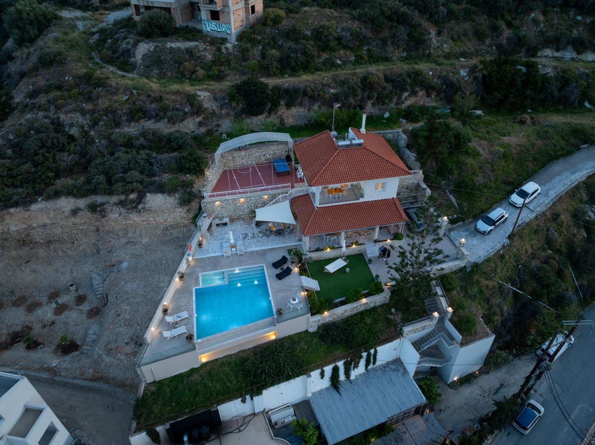 Amazing View Villa Aliki With Infinity Pool & Spa Лигарья Экстерьер фото
